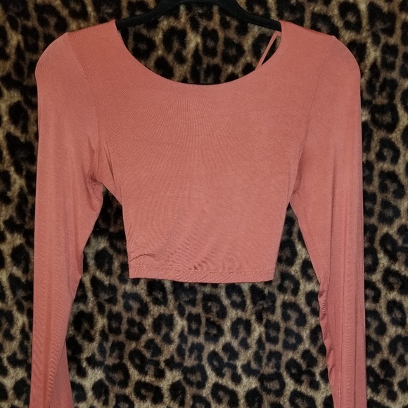 F21 crop top - Picture 2 of 5